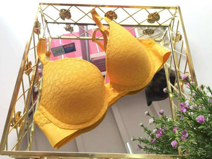 Imagen de PINK Bra Everywhere Push-Up  Amarillo Encaje